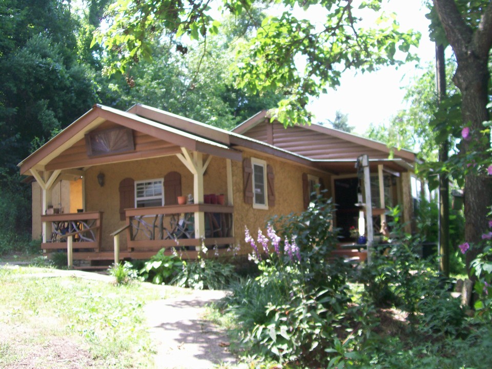 49 Laurel Terrace
